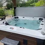 Nyaraló Meagill Farmhouse-hot Tub Country