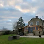 Meagill Farmhouse-hot Tub Country Nyaraló Otley