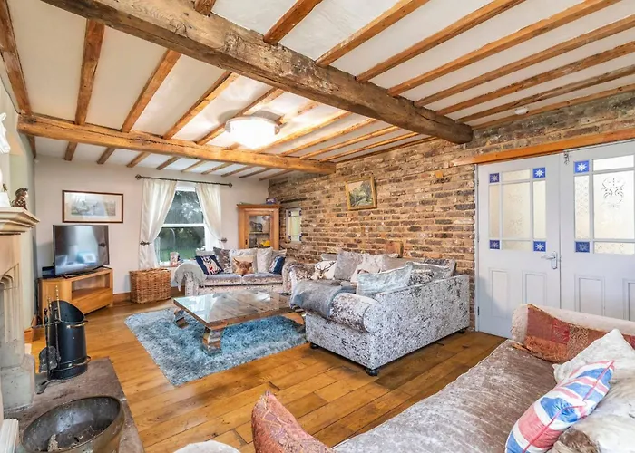 Meagill Farmhouse-hot Tub Country